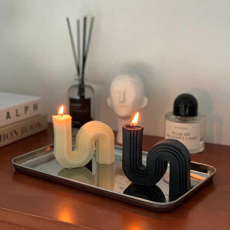 S-Shaped Candle
