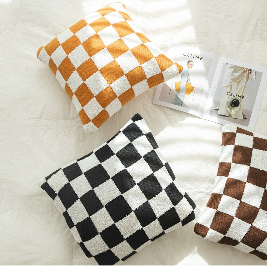 Checkerboard Plaid Plush Pillowcase