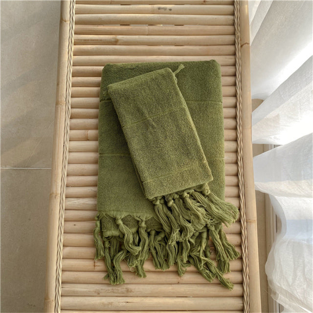 Hand Knotted Tassel Towel